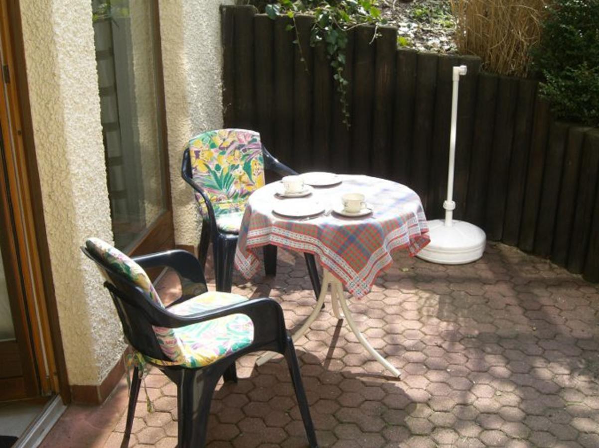 Ferienwohnung Naefelt Гунценхаузен Екстериор снимка